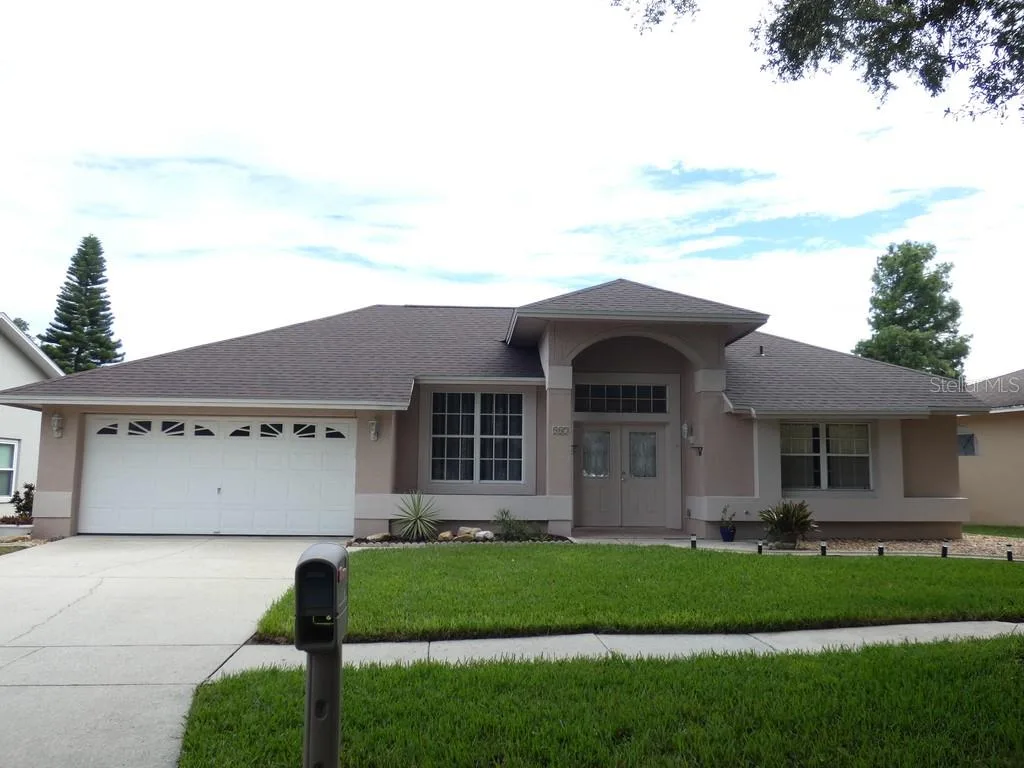 907 BRITTANY PARK BOULEVARD, TARPON SPRINGS, FL 34689