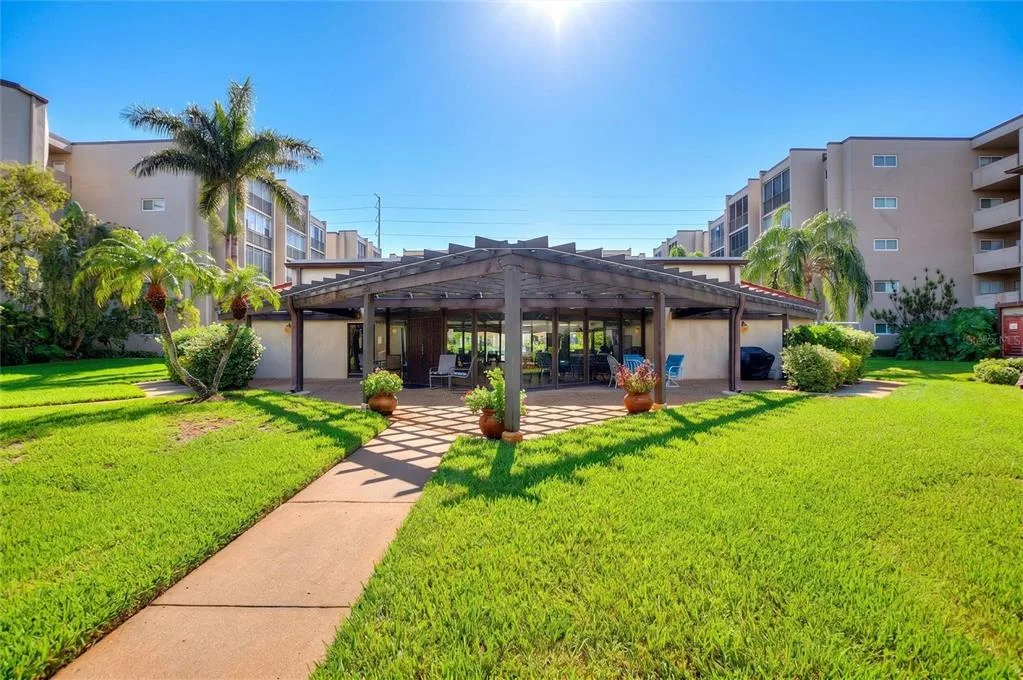 1241 S MARTIN LUTHER KING JR AVENUE # 104, CLEARWATER, FL 33756