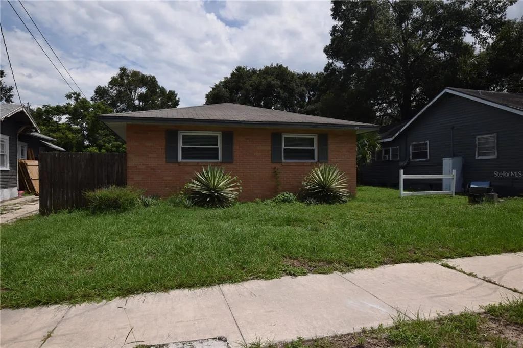 305 W HANCOCK STREET, LAKELAND, FL 33803