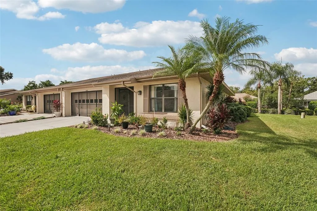 1604 LELAND DRIVE, SUN CITY CENTER, FL 33573