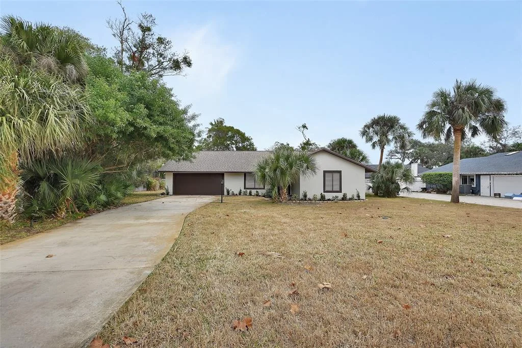 1411 N BEACH STREET, ORMOND BEACH, FL 32174