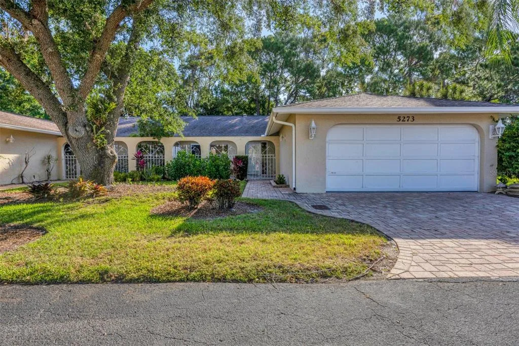 5273 VILLA MAJORCA COURT # 25, SARASOTA, FL 34235