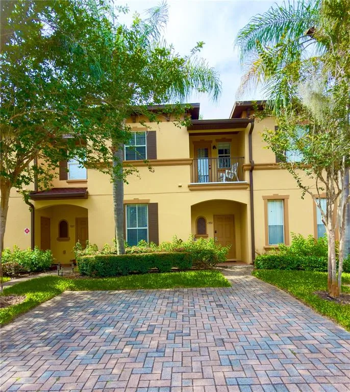 1337 CALABRIA AVENUE, DAVENPORT, FL 33897