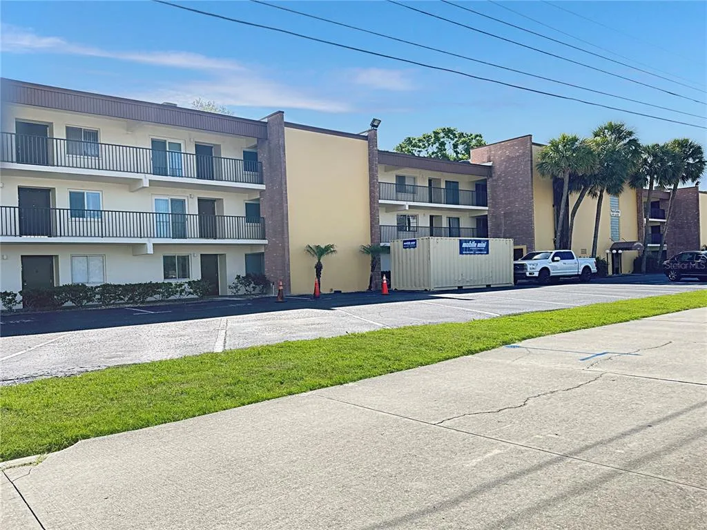 4435 1ST STREET NE # 103, ST PETERSBURG, FL 33703