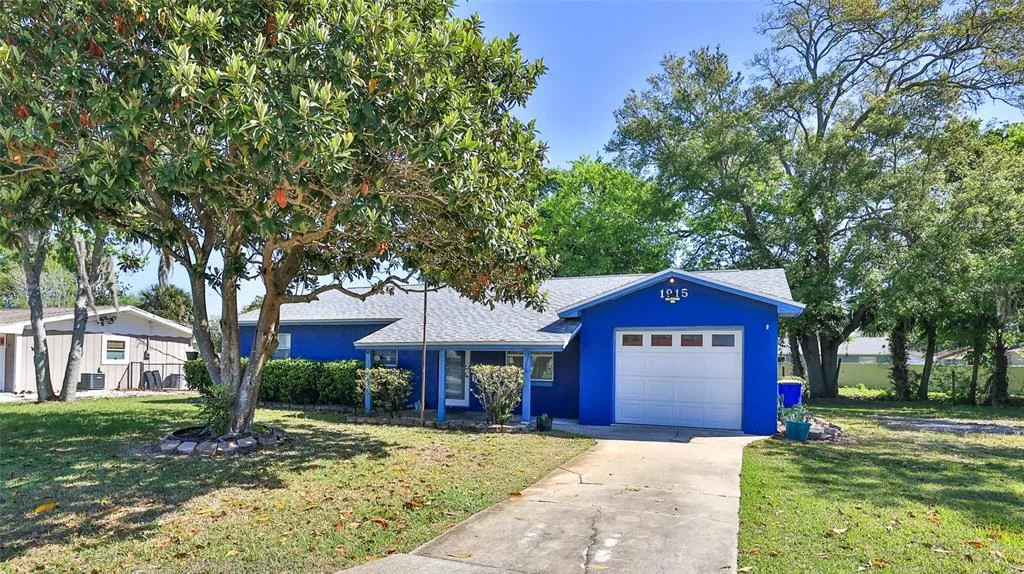 1915 UMBRELLA TREE DRIVE, EDGEWATER, FL 32141