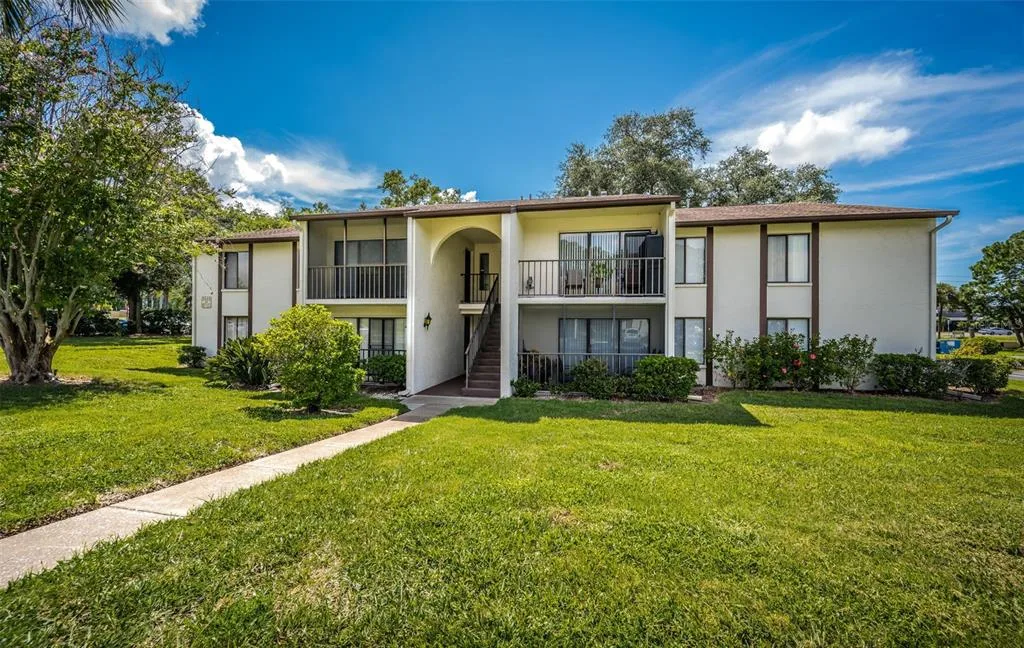 2522 PINE RIDGE WAY S # A2, PALM HARBOR, FL 34684