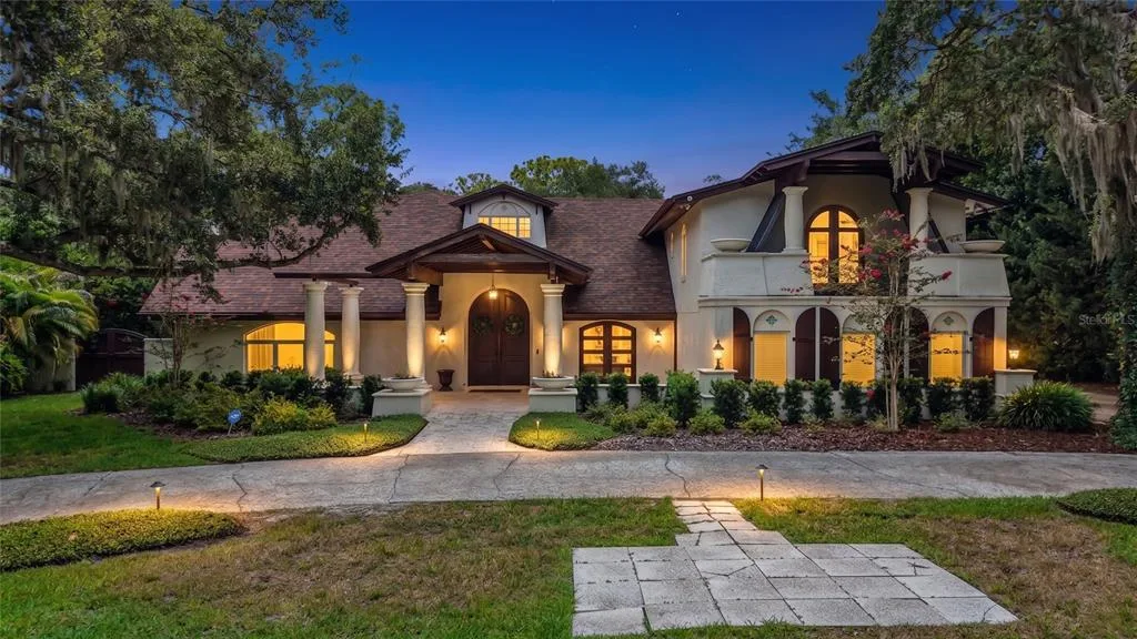 1850 OAK CREEK DRIVE, DUNEDIN, FL 34698