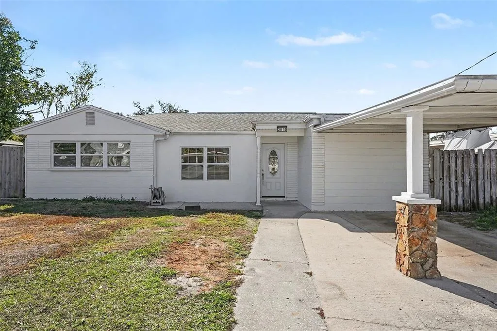 2910 W BURKE STREET, TAMPA, FL 33614