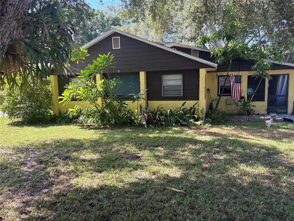 6115 CLIFF AVENUE, GIBSONTON, FL 33534