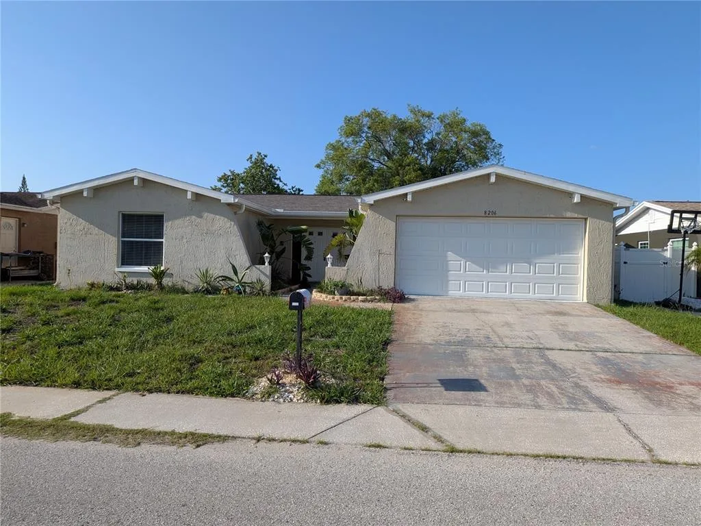 8206 DEDHAM DRIVE, PORT RICHEY, FL 34668