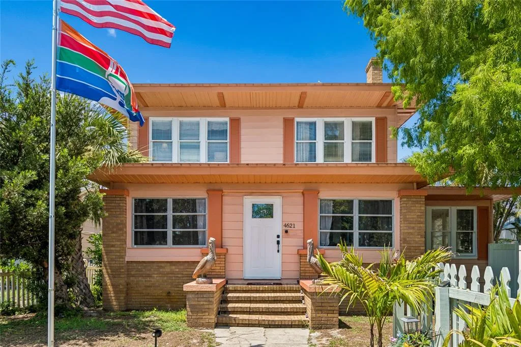 4621 9TH AVENUE N, ST PETERSBURG, FL 33713
