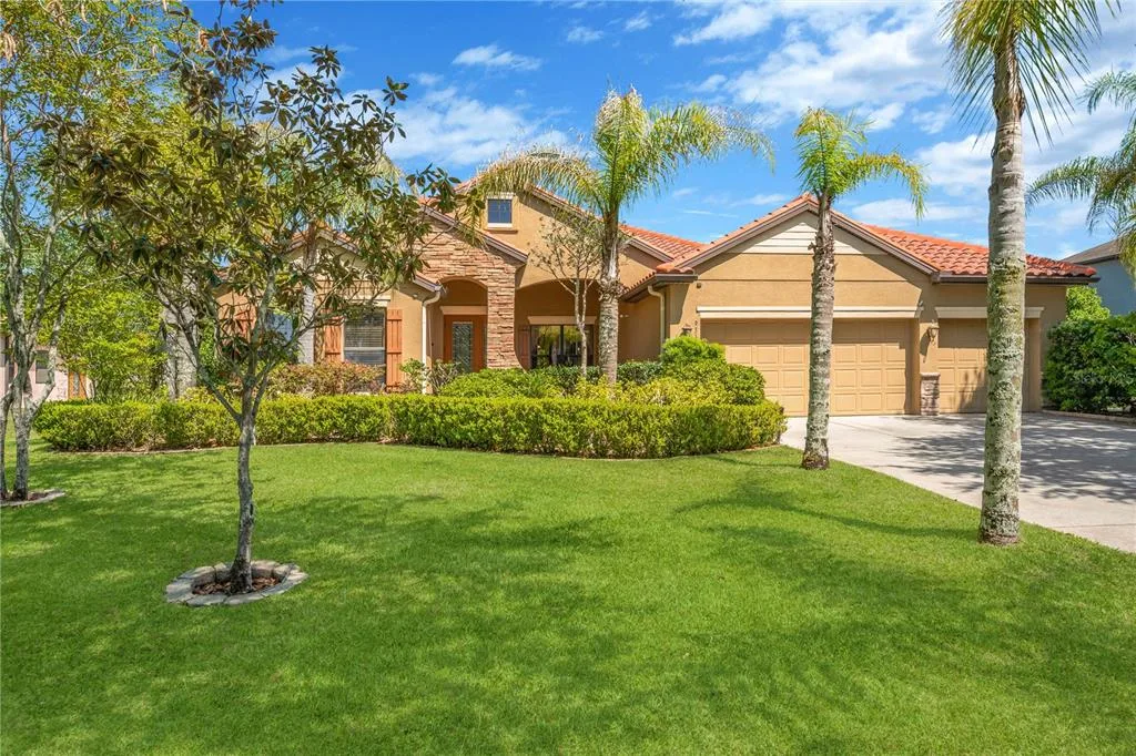 9313 LISBON STREET, SEFFNER, FL 33584