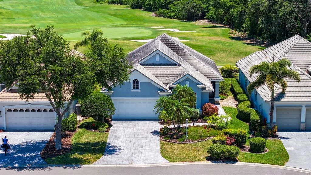 7823 HERITAGE CLASSIC COURT, LAKEWOOD RANCH, FL 34202