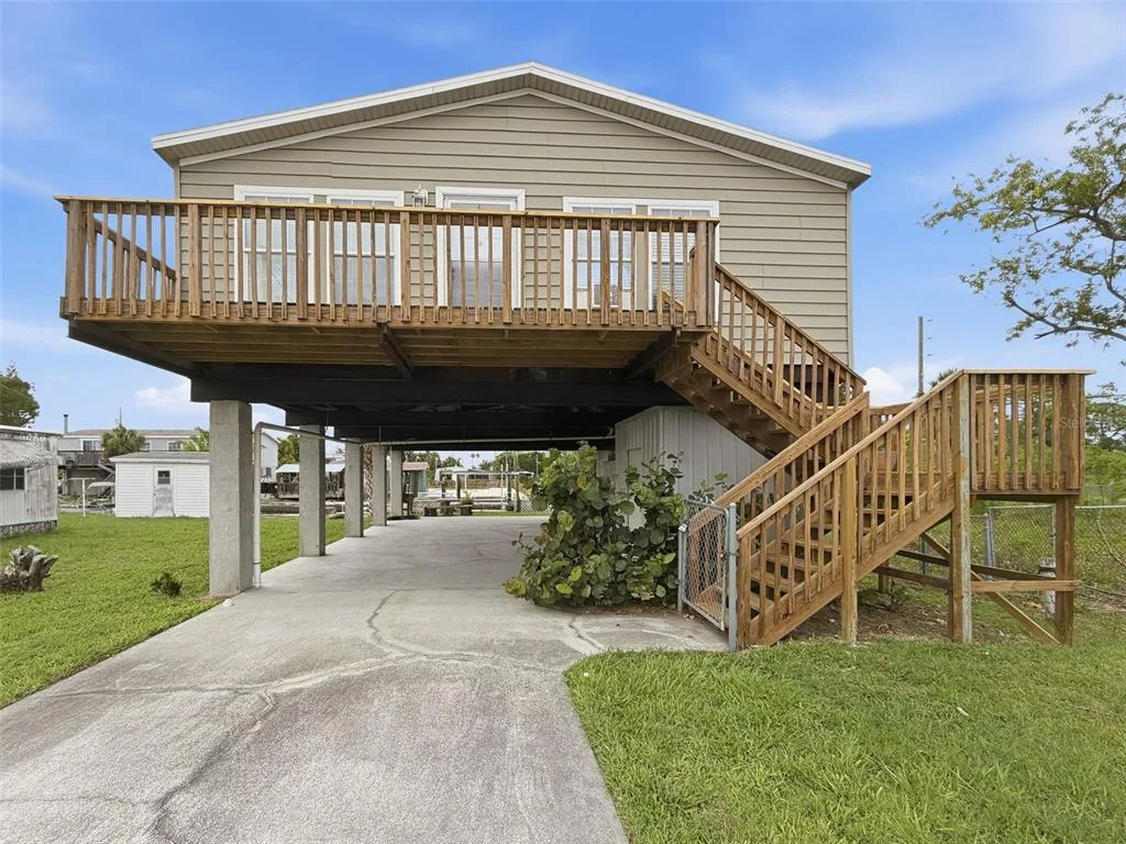 6839 CURLEW LANE, HUDSON, FL 34667