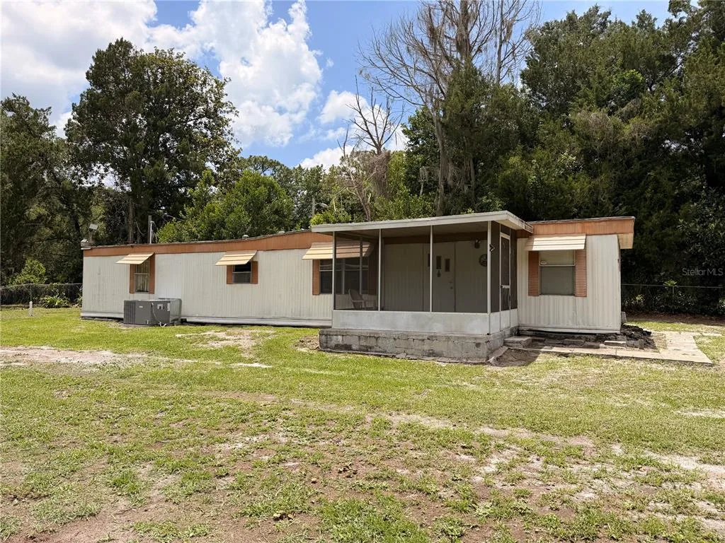 8582 W ADMIRAL BYRD LANE, CRYSTAL RIVER, FL 34429