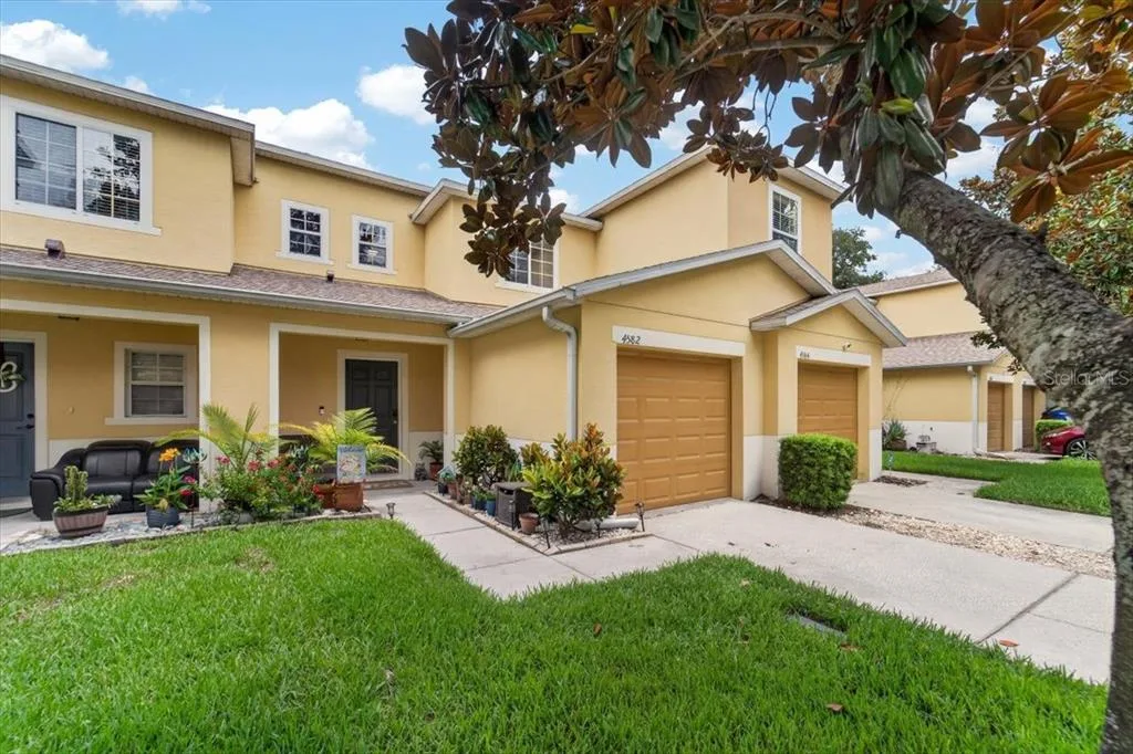 4582 LIMERICK DRIVE, TAMPA, FL 33610