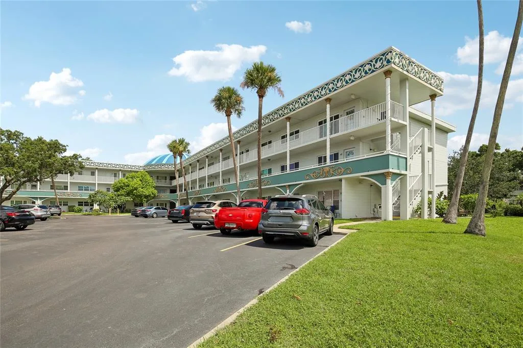 2380 WORLD PARKWAY BOULEVARD # 40, CLEARWATER, FL 33763