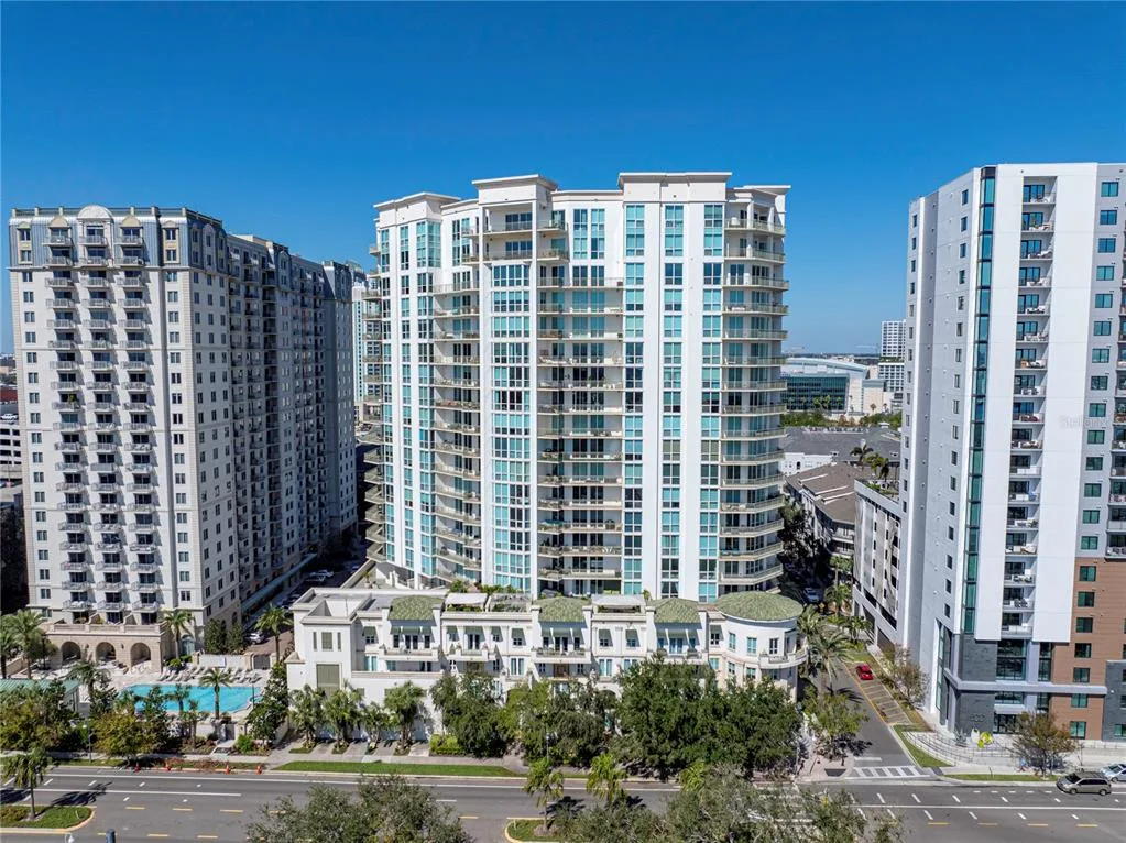 450 KNIGHTS RUN AVENUE # 1103, TAMPA, FL 33602