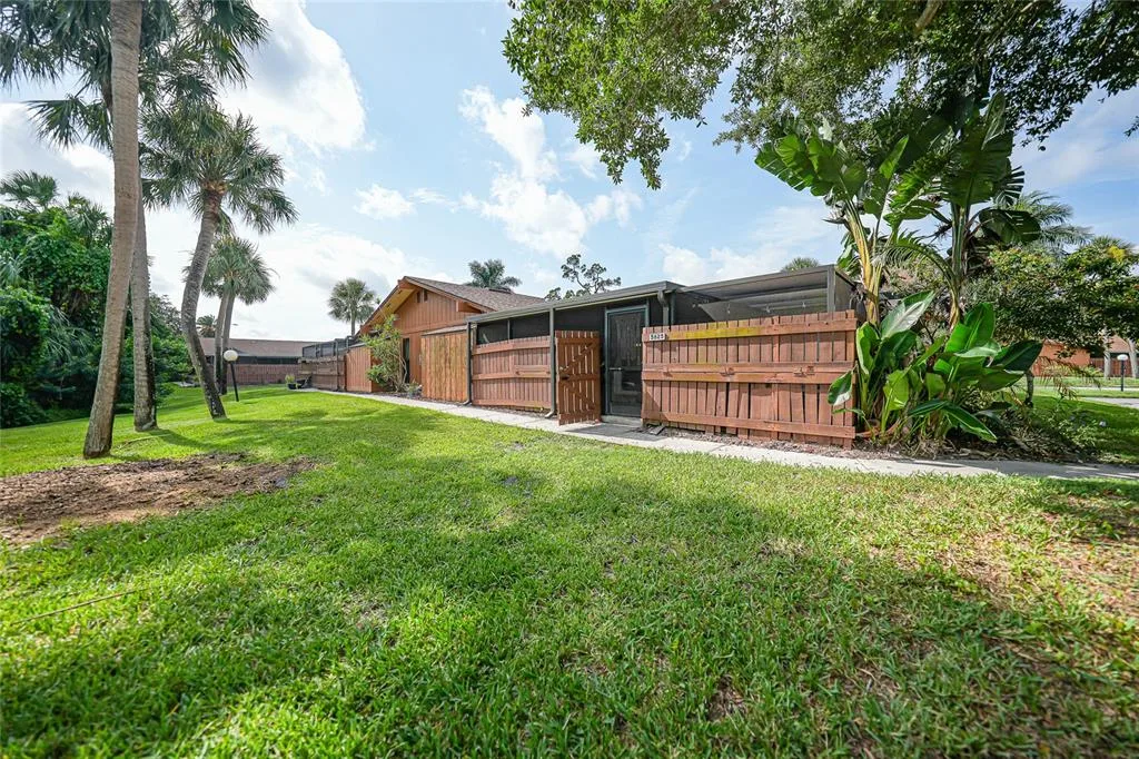 5625 FOXLAKE DRIVE, NORTH FORT MYERS, FL 33917