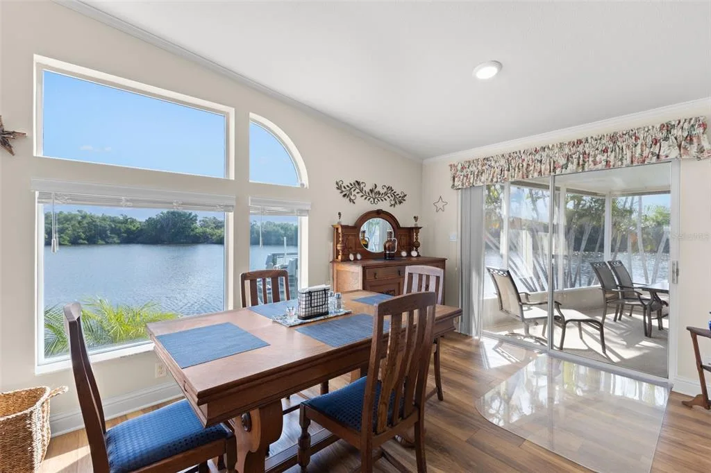7013 MOUNT PINEY ROAD NE # 724, ST PETERSBURG, FL 33702