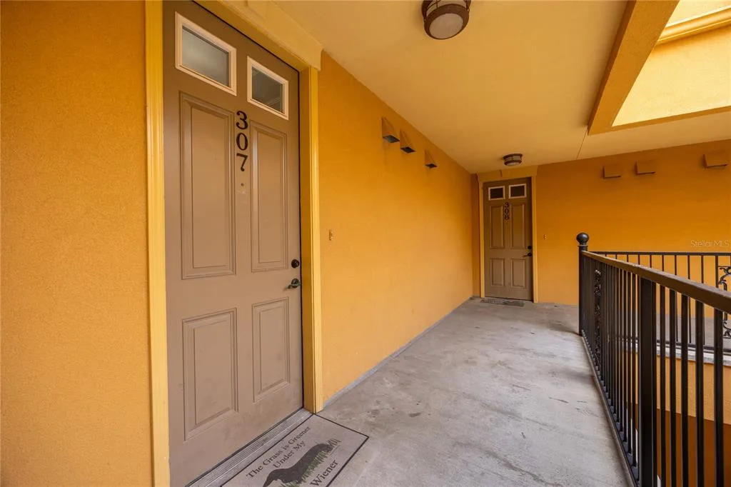 325 NW 14TH STREET # 307, GAINESVILLE, FL 32603
