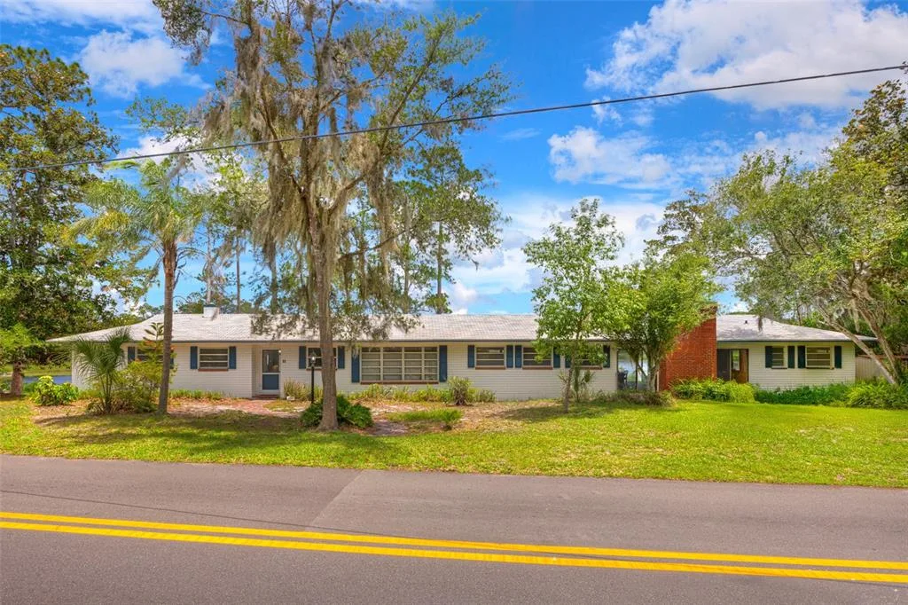 33 WILLOW LANE, DELAND, FL 32724