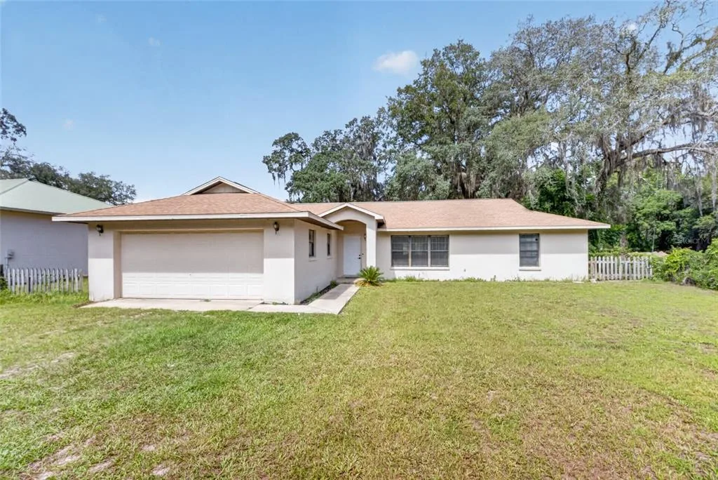 9590 SE 190TH COURT, OCKLAWAHA, FL 32179