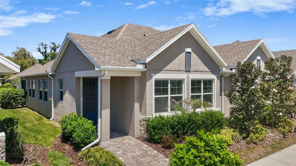 13890 KINGFISHER GLEN DRIVE, LITHIA, FL 33547