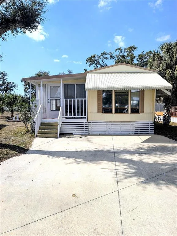 3300 26TH AVENUE E # 31, BRADENTON, FL 34208