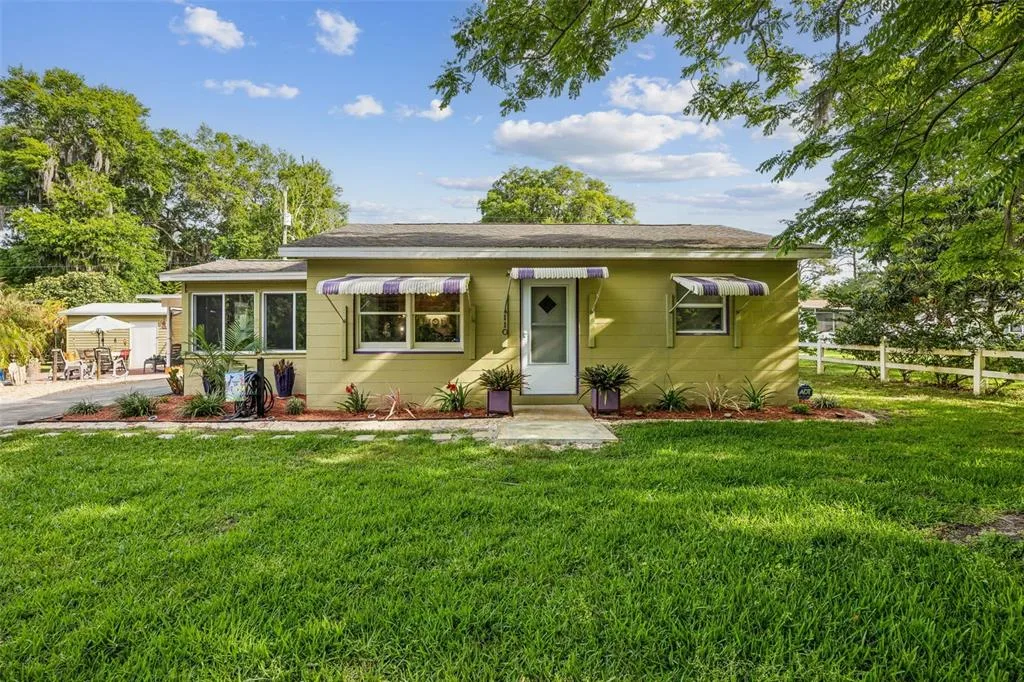 110 SHAFFER AVENUE, CRESCENT CITY, FL 32112