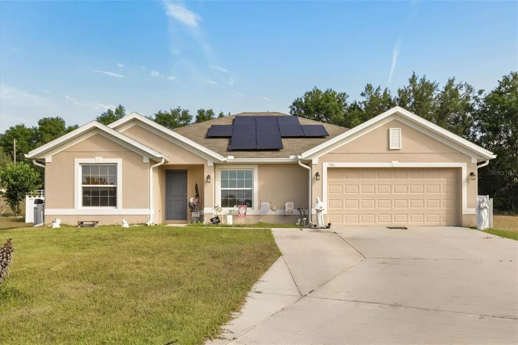 906 EDITH DRIVE, FRUITLAND PARK, FL 34731