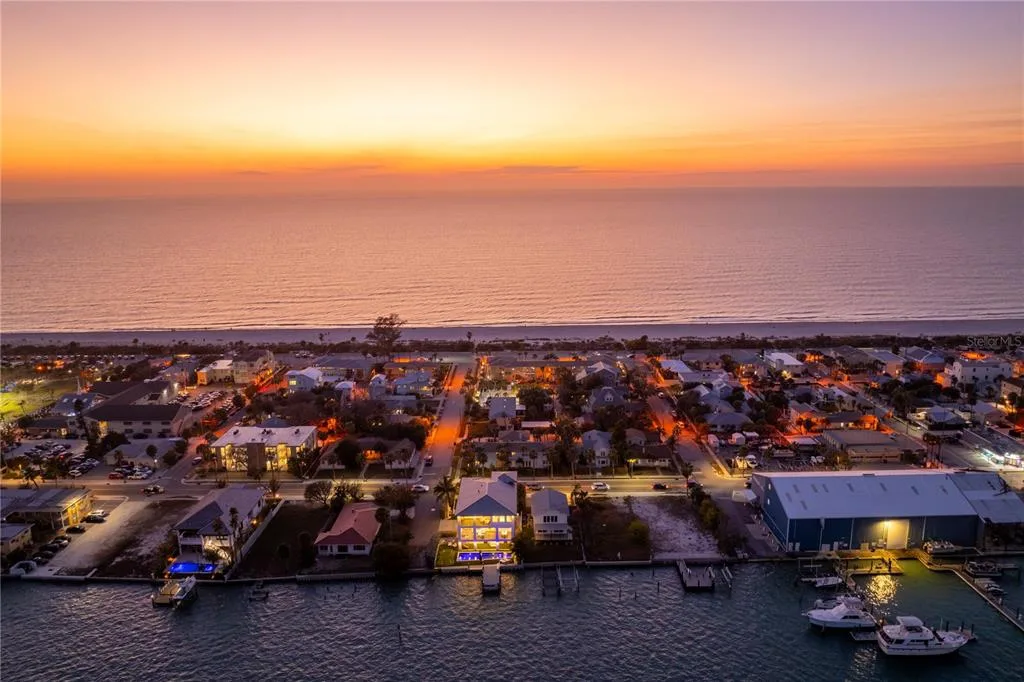 1801 PASS A GRILLE WAY, ST PETE BEACH, FL 33706
