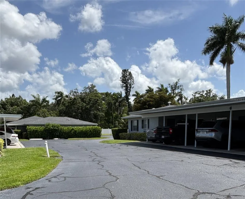 2115 9TH AVENUE W # 6B, BRADENTON, FL 34205