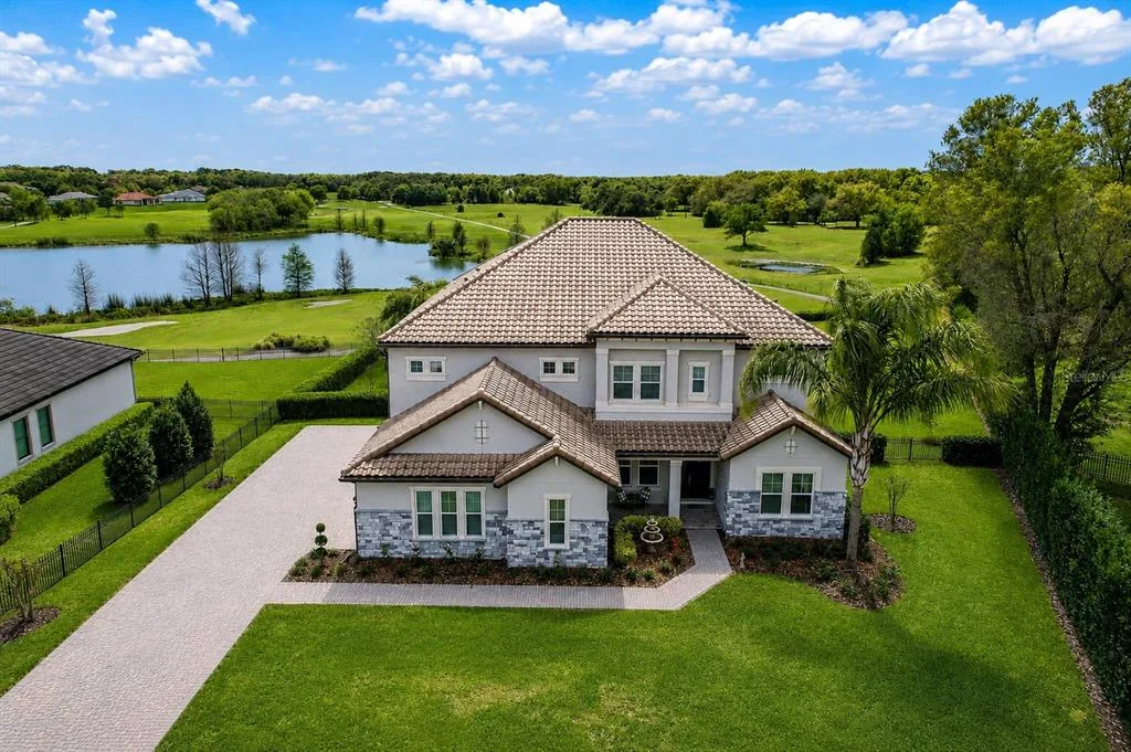 25868 CROSSINGS BLUFF LANE, SORRENTO, FL 32776