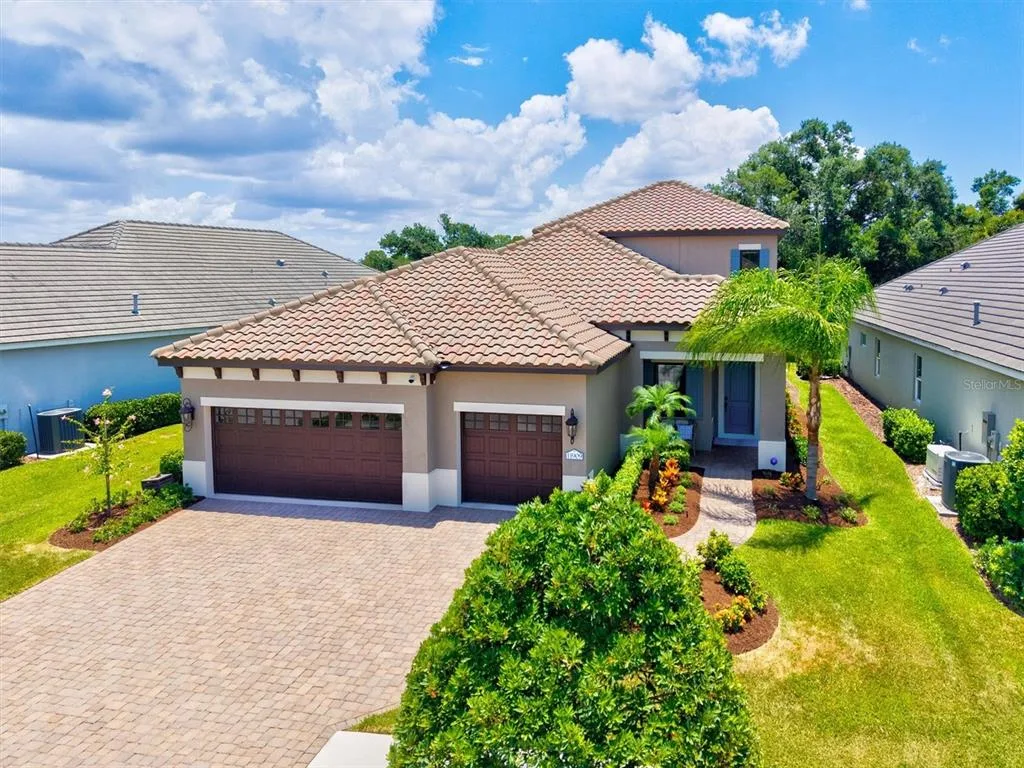 11909 HUNTERS CREEK ROAD, VENICE, FL 34293