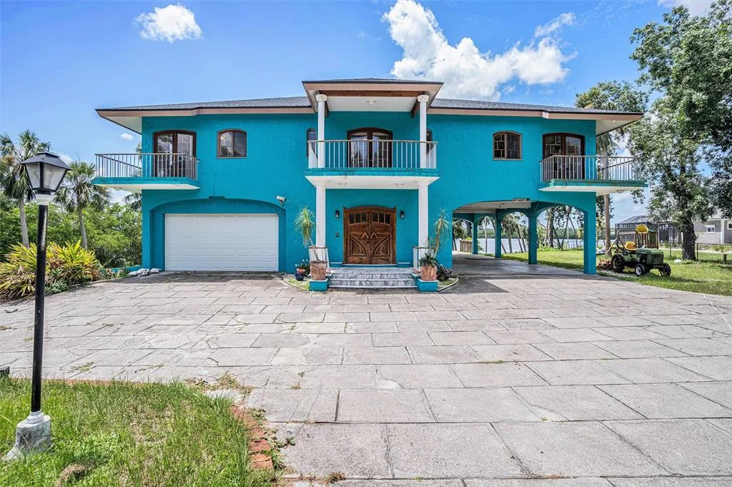7715 RIVERVIEW DRIVE, RIVERVIEW, FL 33578