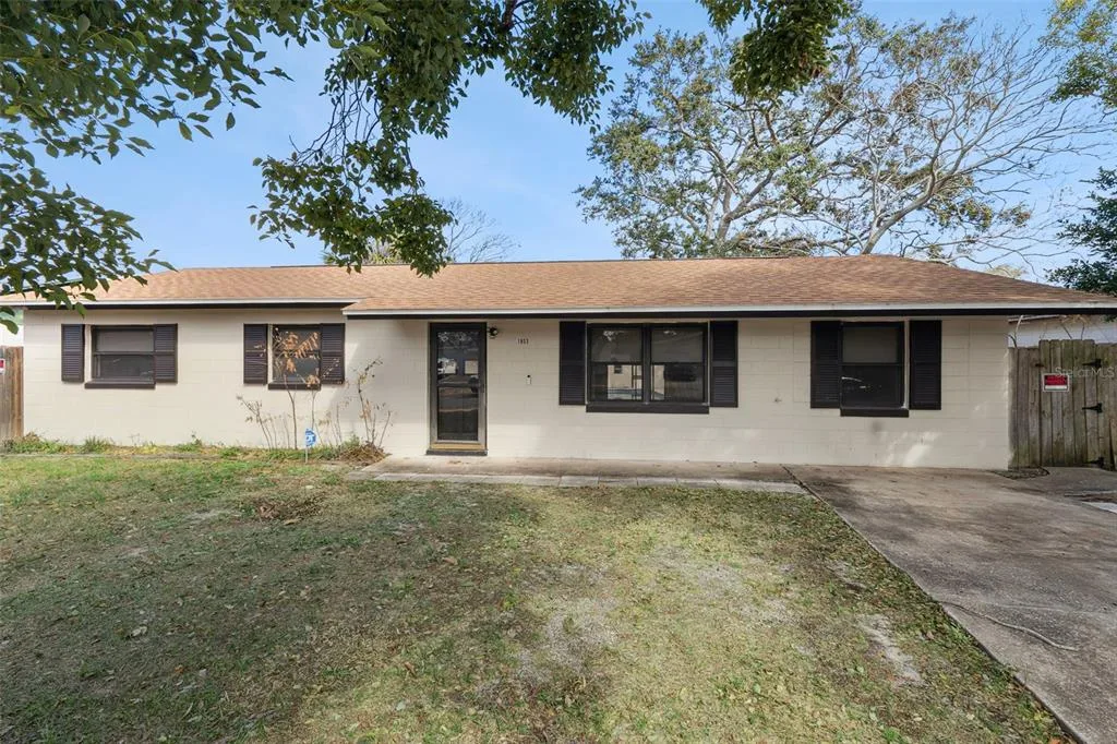 1953 LINDA AVENUE, ORMOND BEACH, FL 32174