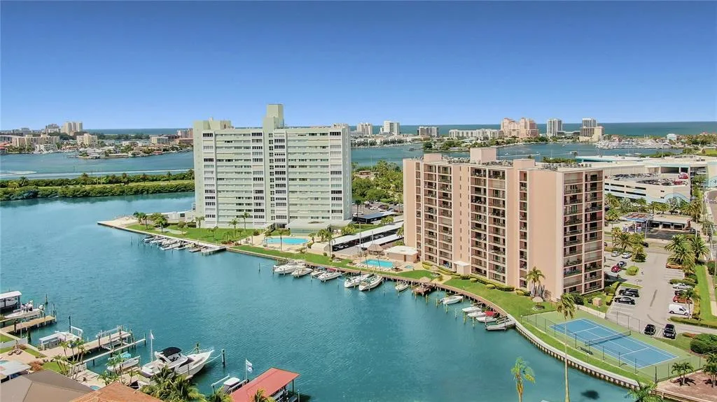 51 ISLAND WAY # 311, CLEARWATER BEACH, FL 33767