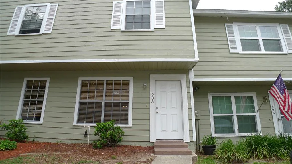 608 LYNCHBURG DRIVE, BRANDON, FL 33511