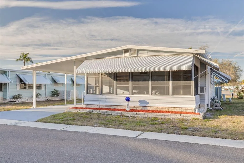 29250 US HIGHWAY 19 N # 537, CLEARWATER, FL 33761