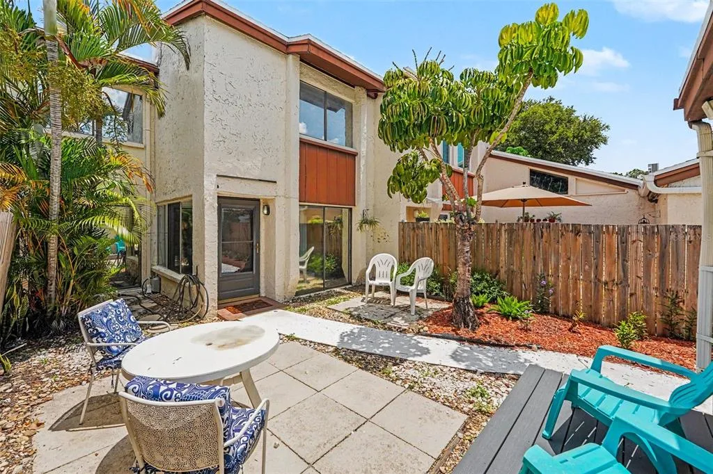 2095 SUNSET POINT ROAD # 1904, CLEARWATER, FL 33765