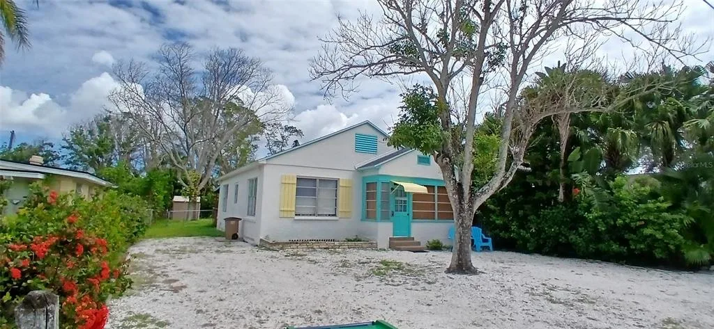 1209 BAY PALM BOULEVARD, INDIAN ROCKS BEACH, FL 33785