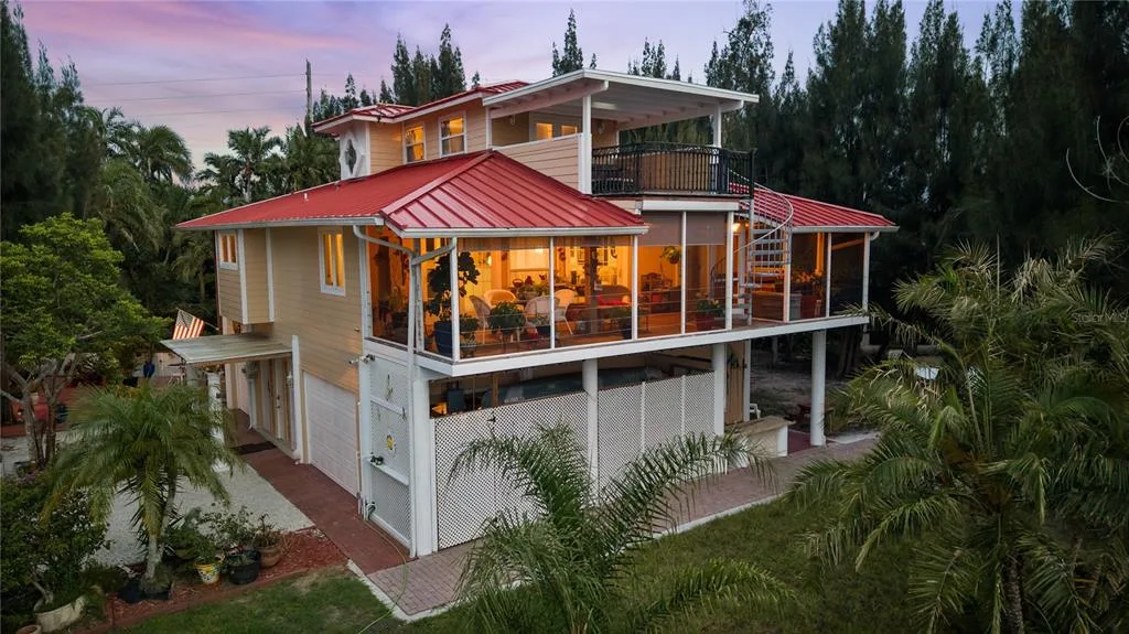10007 TAMIAMI TRAIL S, NORTH PORT, FL 34287