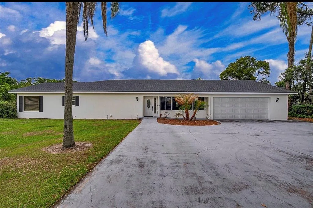 723 W PINEDALE DRIVE, PLANT CITY, FL 33563