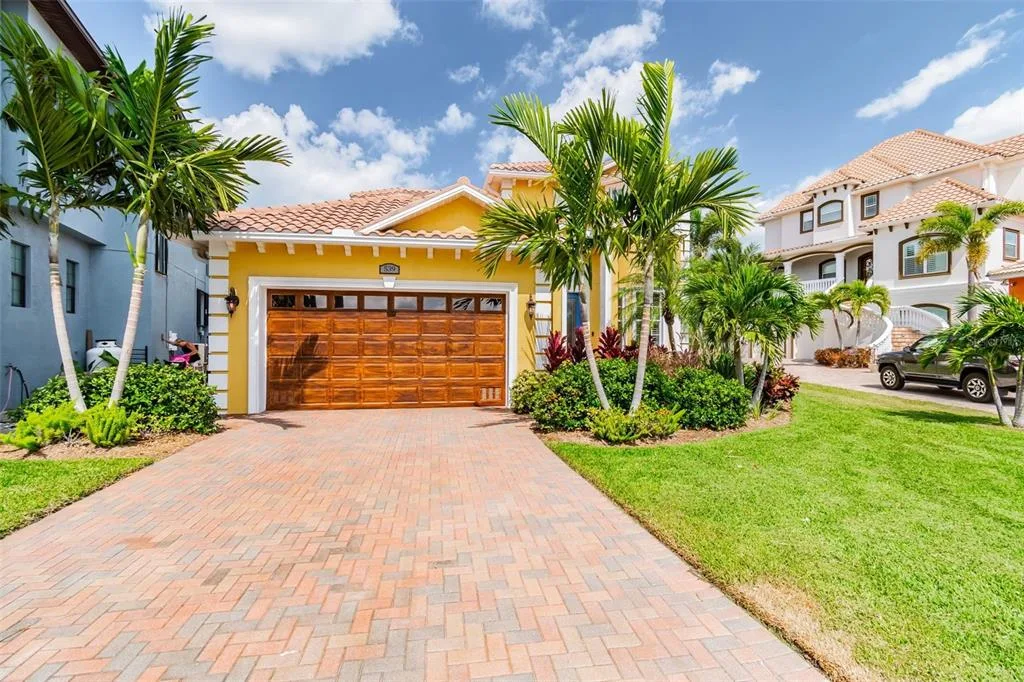 539 TREVISO DRIVE, APOLLO BEACH, FL 33572