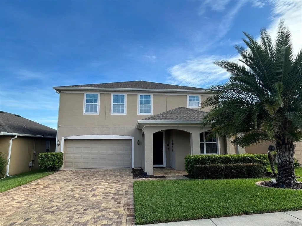 2228 NAPONE LANE, MINNEOLA, FL 34715