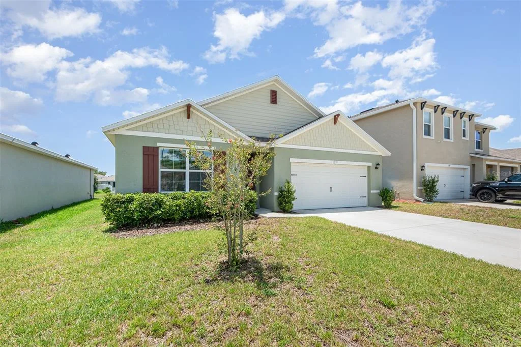 1031 AUGUST SKY DRIVE, DELTONA, FL 32738