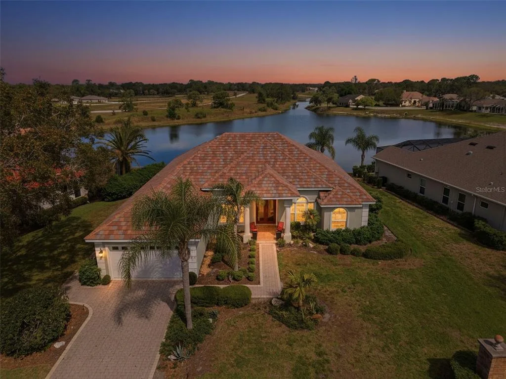 9203 LAKE CYPRESS LOOP, WEEKI WACHEE, FL 34613