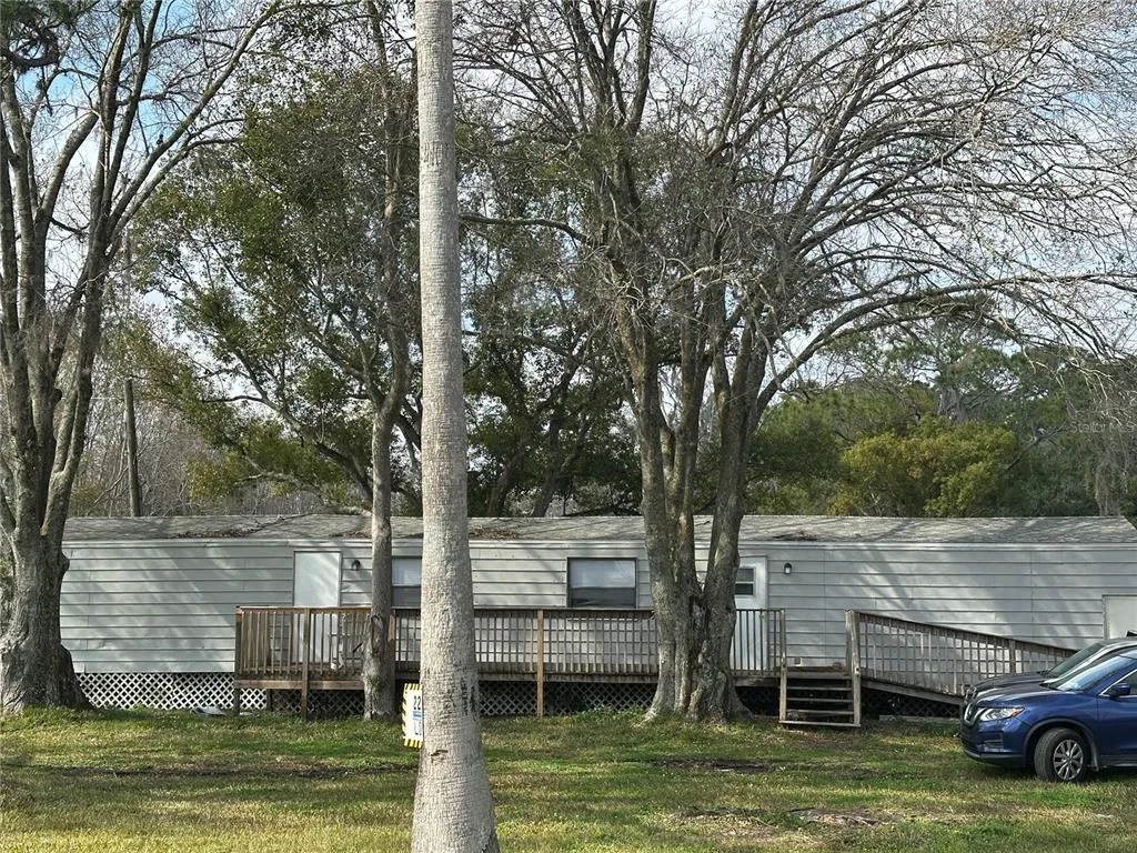 2218 ELLIE ROAD # 1, AUBURNDALE, FL 33823