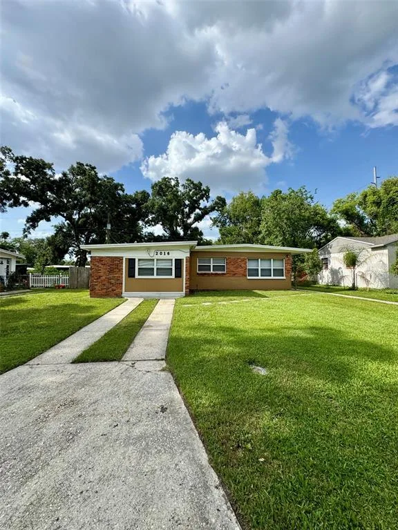 2016 E CRENSHAW STREET, TAMPA, FL 33610